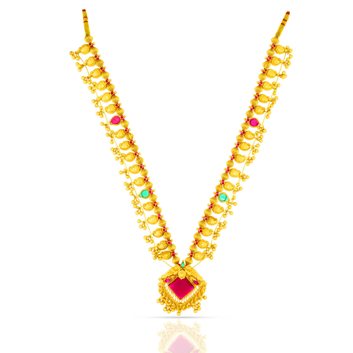 Elegant Saaj Necklace Set In Gold Plated